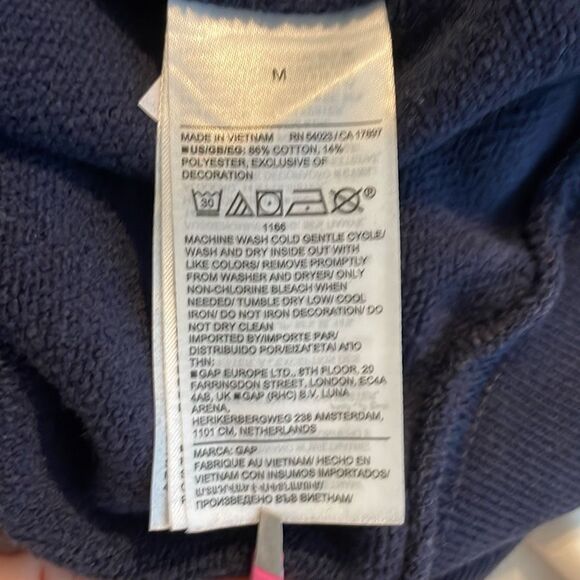 GAP Navy Hoodie with Colorful Graphics - Picture 13 of 16